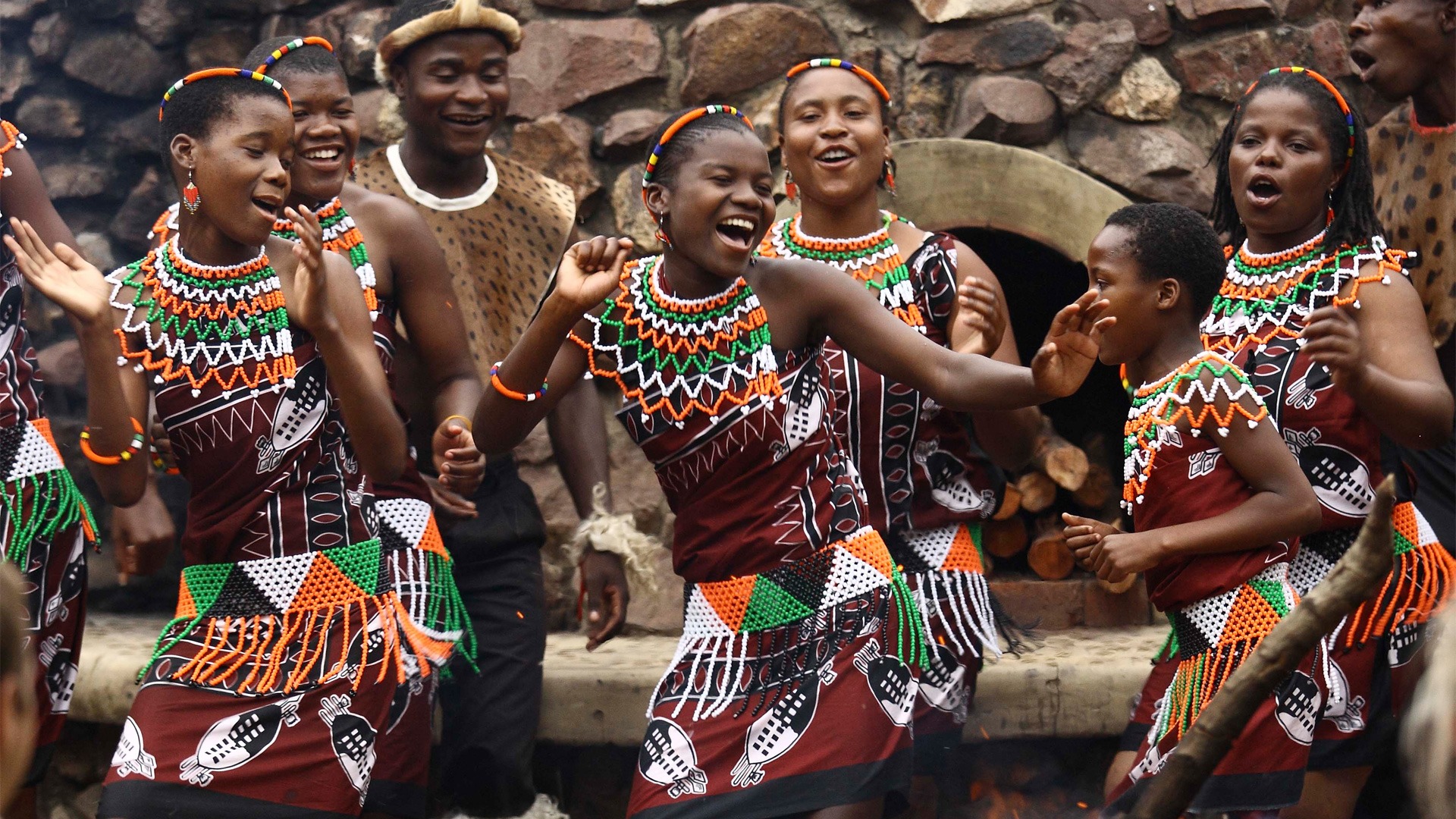 phinda-cultural-community-zulu-dancers